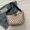 Bolso de hombro informal para mujer, bolso de mano portátil de gran capacidad, estilo rombo, bandolera sencilla con relleno de algodón, novedad de 2024