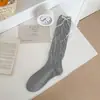 Novedad Primavera y Verano 2026 Estilo Japonés Simple Calcetines de Pantorrilla Blanco y Negro Gris para Mujer Verano Delgados Algodón de Secado Rápido