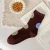 Calcetines nuevos de otoño e invierno con lunares de color contrastante, calcetines de media pantorrilla para mujer, calcetines de algodón versátiles, calcetines para mujer estilo universitario, calcetines apilados, estilo coreano