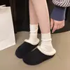 Chinelos peludos femininos para uso externo, outono de 2026, novos e versáteis, de pelúcia, slip-on, planos e preguiçosos, chinelos de algodão Birkenstock