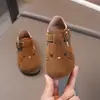 Zapatos Birkenstock para Niños Primavera y Otoño 2025 Zapatos para Niñas Mocasines de Suela Suave Zapatos de Cuero para Niñas Pequeñas Zapatos Individuales para Niños Antideslizantes