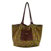 Bolso de Gamuza de Doble Cara con Estampado de Leopardo Retro 2025 Bolso Tote de Nicho de Alta Apariencia Gran Capacidad Bolso de Hombro para Viajes K-Style