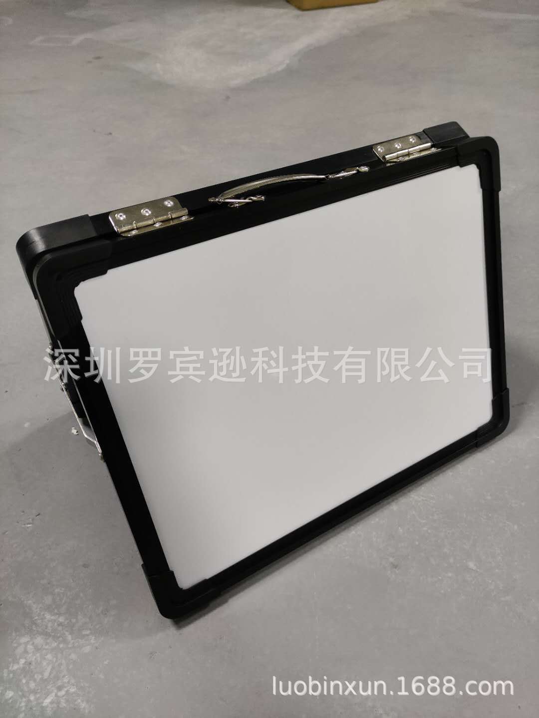 f2240dc0d262500cdfb5335a8573a1