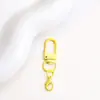 Gancho de Porta Giratório Pintado em Cores Doces Fecho Lagosta de 14mm Gancho Pequeno Pingente de Chaveiro Chaveiro em Estoque Cores Misturadas