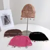 Gorro Tejido Calado Hecho a Mano Estilo Bohemio para Mujer, Gorro de Lana Transpirable para Verano con Borlas de Conchas, Gorro de Cabeza de Moda