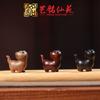 Sândalo Gato Cabeça para Cima Escultura Curioso Pequeno Mao Ornamentos Animal Fofo Criativo Mini Gato de Madeira Wen Brincar Peça de Mão