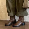 Botas de piel de vaca de primera capa de alta calidad para mujer, colección otoño/invierno 2026, con diseño de hebilla de cinturón, botines cortos y tacón de grosor medio, perfectas para un look de motociclista