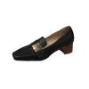 Sapatos Femininos Quadrados de Salto Grosso 2025 Nova Coleção Primavera e Outono Sapatos Pequenos de Couro Flats Retrô Moda Estilo Britânico Salto Alto Um Passo