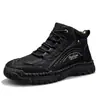 Sapatos Casuais Masculinos Costurados à Mão 2025 Outono Novas Botas de Couro Masculinas Tamanho Grande Transfronteiriças Botas de Cano Médio para Exterior
