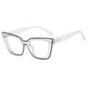 Gafas lisas ojo de gato triángulo transfronterizas con luz anti-azul, montura de gafas nueva y2g europea y americana, montura de gafas transparente de moda para mujer