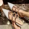Mules de punta estilo francés con remaches y tacones altos, mules de tacón grueso de vestir para mujer primavera-verano 2024