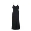 Moda Femenina Verano 2026 Estilo Europeo y Americano Sexy Chica Caliente Vestido con Ribete de Contraste Cuello en V Vestido de Tirantes para Mujer