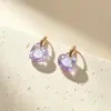 Elegantes aretes de cristal en forma de corazón, transparentes como el hielo, en dos tonos morado claro y transparente, aretes de botón de diseño de nicho simples y elegantes para mujer