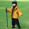 Jaqueta 3 em 1 para meninos, estilo primavera e outono, corta-vento esportivo ao ar livre para crianças, blusa corta-vento de fleece legal e estilosa
