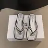 Chanclas Estilo Hada 2025 Nuevas Ins Moda Verano Pantuflas Para Mujer Uso Exterior Antideslizantes Suela Suave Sandalias de Playa
