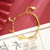 Pulsera Nueva Estilo Bañada en Oro Antiguo con Colgante de Fortuna Estilo Étnico, Joyería de Mano de Calabaza Hueca para Mujeres, Joyería de Moda y Duradera que No se Desvanece al por Mayor