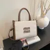 Los Bolsos de Mujer Son Versátiles, Modernos, de Gran Capacidad y Tienen un Acabado de Alta Gama. 6 Nuevos Estilos de Bolsos de Mano, Bolsos al Hombro y Bolsos Cruzados para Mujer