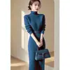 Vestido suéter de punto de alta gama coreano minimalista elegante para mujer, de cuello alto, estilo OL, hasta la rodilla, para otoño e invierno, con cinturón