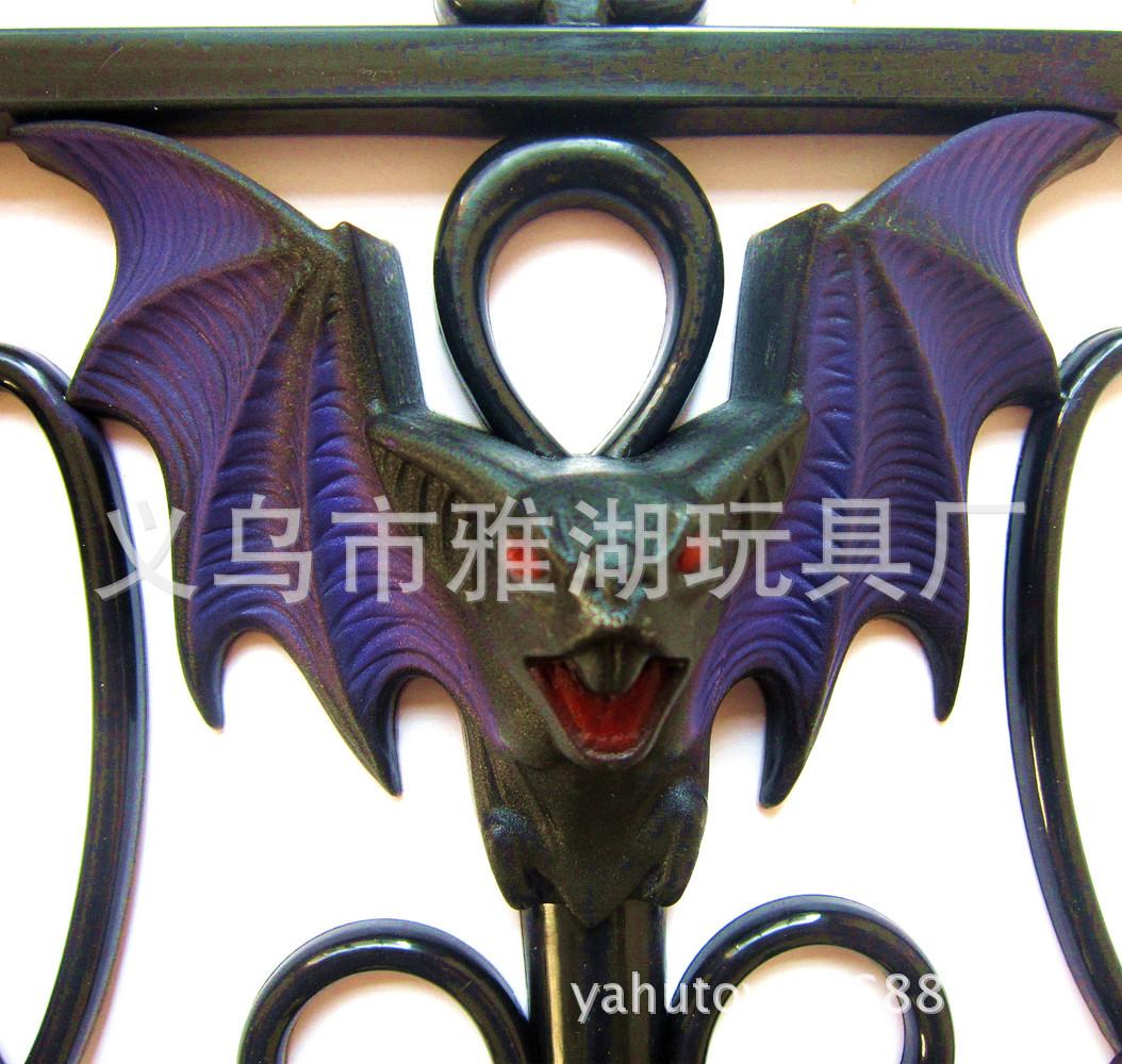 ZH0381-Halloween bat hedge-Det