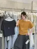 La Única Camiseta de Manga Corta Vi+ Verano Estilo Coreano Sencilla y Versátil con un Diseño Único en el Hombro para Mujer 83050 (con Collar)