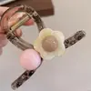 Nuevo Clip de Pelo de Bola de Acrílico con Flor de Verano 2024 Nuevo Pasador para el Cabello de Tiburón para Mujeres