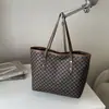 Bolsa vintage de gran capacidad para ir al trabajo, nueva bolsa de mano a cuadros con estampado de letras para mujer, bolso de hombro de moda primavera-verano 2026