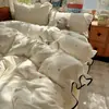 Juego de Cama Modelo Nuevo 2026 para Dormitorio de Estudiantes, Juego de Funda Nórdica para Cama Individual, Suave y Cómodo, Adecuado para Todas las Estaciones, Juego de Tres Piezas