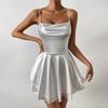 Vestido Novo Quadrado com Amarração Transfronteiriço 2024, Estilo Europeu e Americano com Alças Finas Costas Nuas Irregular Curto, Elegante para o Trabalho