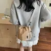Bolsa Transversal com Cordão Novo Estilo Transfronteiriça para Mulheres, Estilo Coreano Ins Leve Casual Bolsa de Ombro, Bolsa de Mão Respirável Versátil Bolsa de Ombro