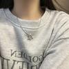 Collar con colgante de estrella de cinco puntas para mujer, estilo de alta gama, nuevo, con cadena de suéter, diseño de nicho para chica guapa y atractiva