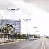 Nueva farola solar rural de doble brazo para exteriores de 6 metros, nueva farola rural de alta potencia de 8 metros, proyecto vial, lámpara de poste alto