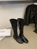 Primeiro Encontro Temporada 2026 Outono/Inverno Novas Botas Longas de Bico Redondo Estilo Coreano para Mulheres Botas Emagrecedoras de Inverno Botas Elásticas de Salto Interno Aumentador