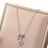 Moda Coreana e Japonesa Versátil Colar de Flor de Trevo de Quatro Folhas Vazado com Múltiplos Círculos Joia de Corrente para Clavícula Floral Simples de Luxo Leve