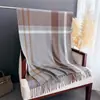 Cachecol/Xale Quente de Inverno Xadrez Estilo Academia Versátil para Deslocamento Casal Franja Cachecol de Falso Cashmere