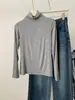 Suave y amigable con la piel, versátil camiseta básica de cuello redondo para mujer, alta elasticidad, corte ajustado y un look sofisticado, camiseta de manga larga para otoño e invierno