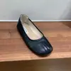 Mocassins Flats Confortáveis com Solado Macio para Mulheres, Novo Estilo 2026, Sapatos Slip-On Versáteis