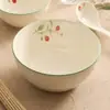 Tigela Grande de Iogurte com Relevo de Morango de Fábrica Tigela para Macarrão Instantâneo Tigela Criativa de Cerâmica para Sopa Tigela para Macarrão Louça de Hotel Prato de Sopa Tigela Bonita