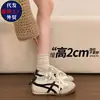 Zapatos de Entrenamiento Alemanes para Aumentar la Altura de Mujer 2026 Nuevo Primavera Retro Versátiles Ligeros Casuales Cómodos Zapatos de Pizarra Blancos