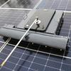 Máquina Limpiadora de Paneles Fotovoltaicos Control Remoto Robot Limpiador Inteligente Oruga Estación de Energía Fotovoltaica Máquina Limpiadora