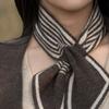 Cachecol de Caxemira 2024 Outono e Inverno Novo Feminino Quente Jacquard Dupla Face Toalha Triangular Gravata Borboleta Combinando Cores Lenço Pequeno Elegante