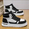 Nuevos zapatos de hombre para primavera y otoño, zapatillas blancas de caña alta transpirables, zapatillas deportivas versátiles, ligeras, duraderas y de moda, zapatillas casuales tipo skate