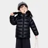 Casaco de inverno de plumas para crianças, ultraleve 90% plumas de pato, com capuz, quente, confortável, estilo fino, adequado para meninos e meninas, casaco de inverno para crianças mais velhas