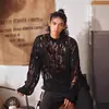 Moda Otoñal Estilo Desgastado Hueco Hombres Silueta Holgada Tendencia Diseño Desgastado Marca de Tendencia Base de Punto Suéter