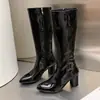 Tallas 34-43 Botas Altas Versátiles con Cremallera Lateral y Suela de Goma, Suela Blanda Antideslizante, Punta Redonda, Charol, Zapatos de Talla Grande Transfronterizos para Otoño e Invierno