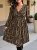 Ropa para Mujer de Tallas Grandes con Cuello en V, Mangas Largas Abullonadas, Cintura Fruncida, Falda Corta de Volantes, Estilo Europeo y Americano, Vestido Floral Vintage para Mujeres Curvilíneas