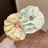 Goma de Pelo Grande de Cuadros Florales Amarillos para Mujer 2026 Nuevo Estilo Cuerda para Recoger el Pelo en Moño Estilo Bosque Dulce Cola de Caballo