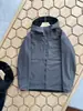 Chaqueta softshell con capucha para exteriores con forro de 7 colores, costuras totalmente selladas, a prueba de viento, impermeable y forrada de polar. 13442