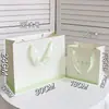 Una Colección de Muchos Estilos Diferentes de Bolsas de Regalo, Estilo Dibujos Animados Engrosado, Estilo Ins, Estilo Simple, Bolsas Tote para Almacenamiento de Regalos de Cumpleaños