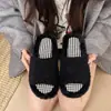 2026 Antiderrapante Externo Interno Confortável Outono Inverno Solado Grosso Tiras Únicas Chinelos Chinelos de Pelo Feminino Novo Estilo Interno Estilo Coreano Pelúcia