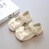 Sapatos Mary Jane de Solado Grosso para Meninas 2026 Primavera e Outono Novos Estilo JK Francês Salto Grosso Laço Sapatos de Uma Sola para Crianças Mais Velhas